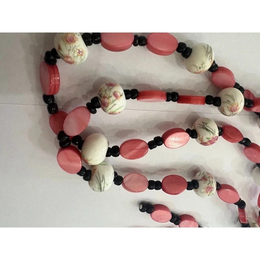 Vintage Floral Ceramic Bead Necklace & Earrings Set Pink Roses Black 28